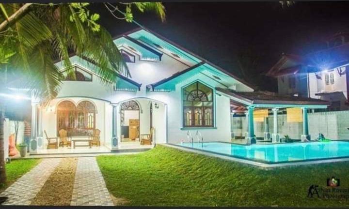 Shon Villa Negombo Exterior photo